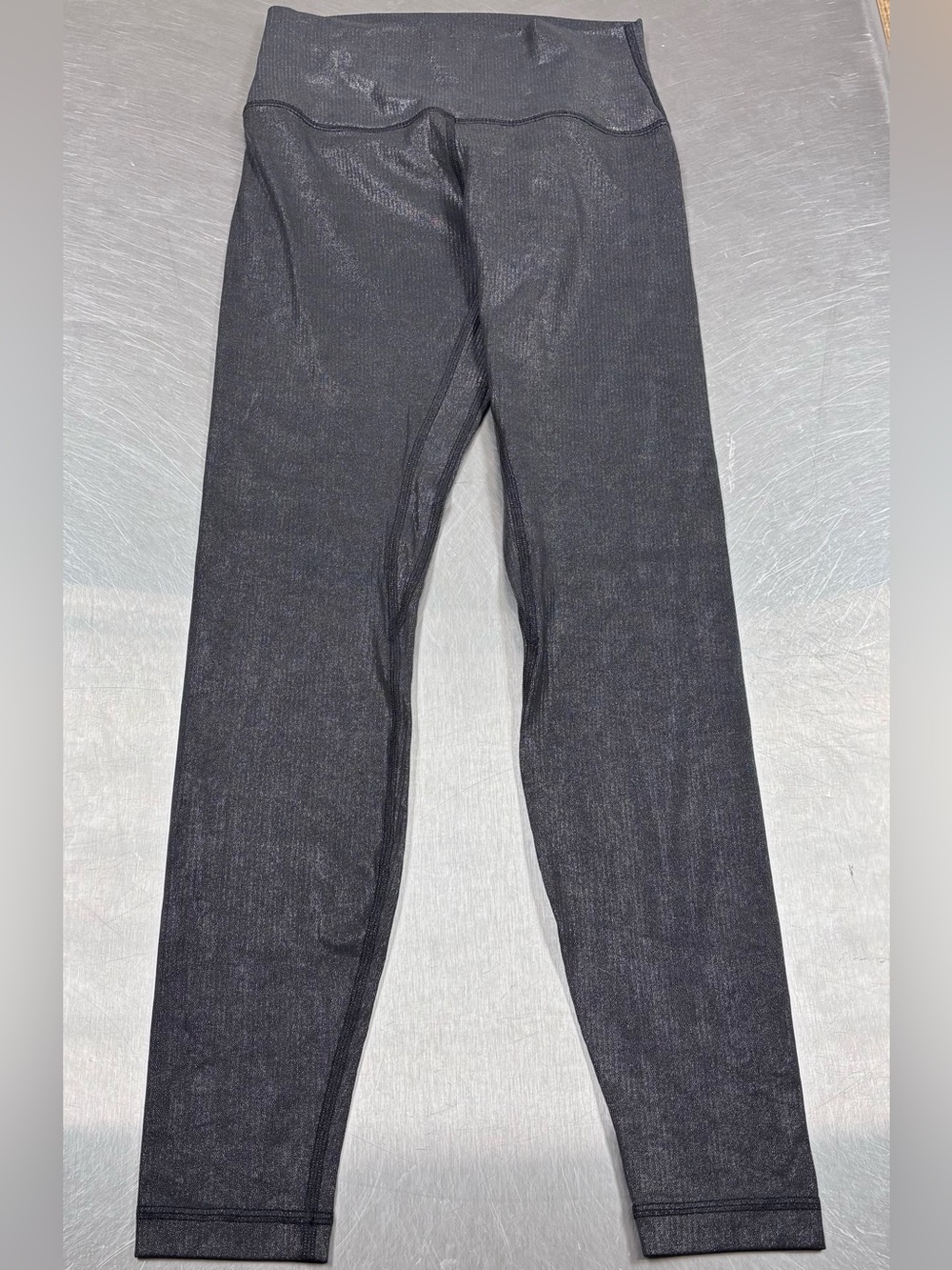 Lululemon Wunder Under High-Rise Tight 25” Black Shimmer Leggings Size 6